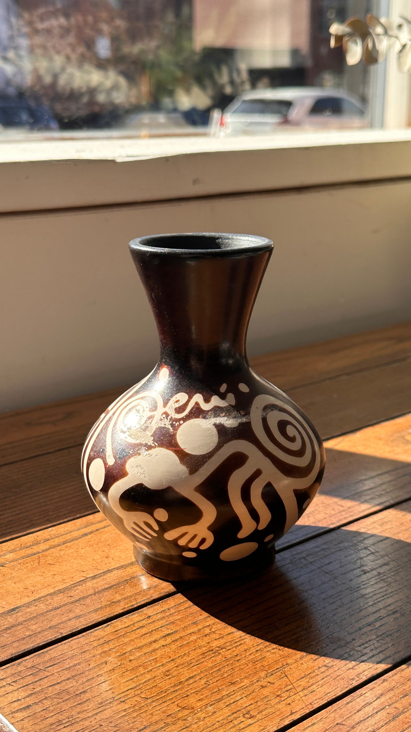 Pair of Peruvian Vases