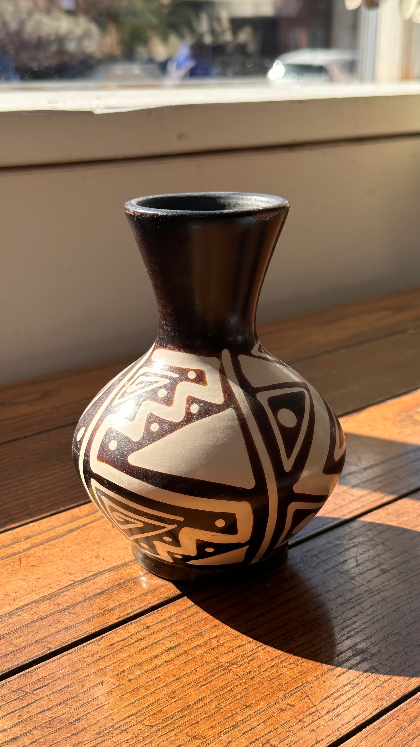 Pair of Peruvian Vases