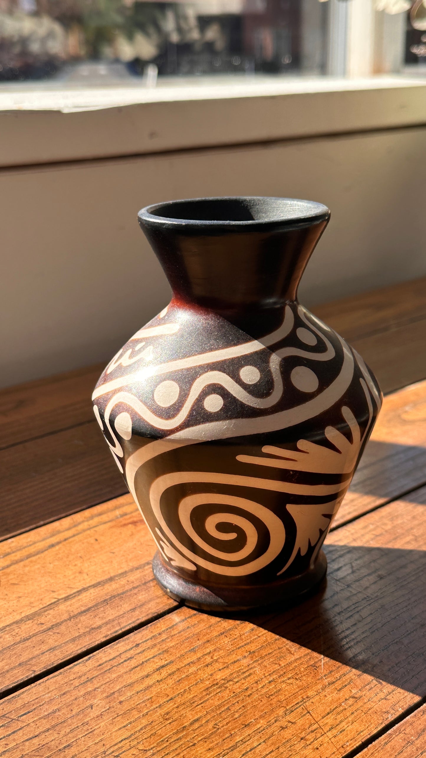 Pair of Peruvian Vases