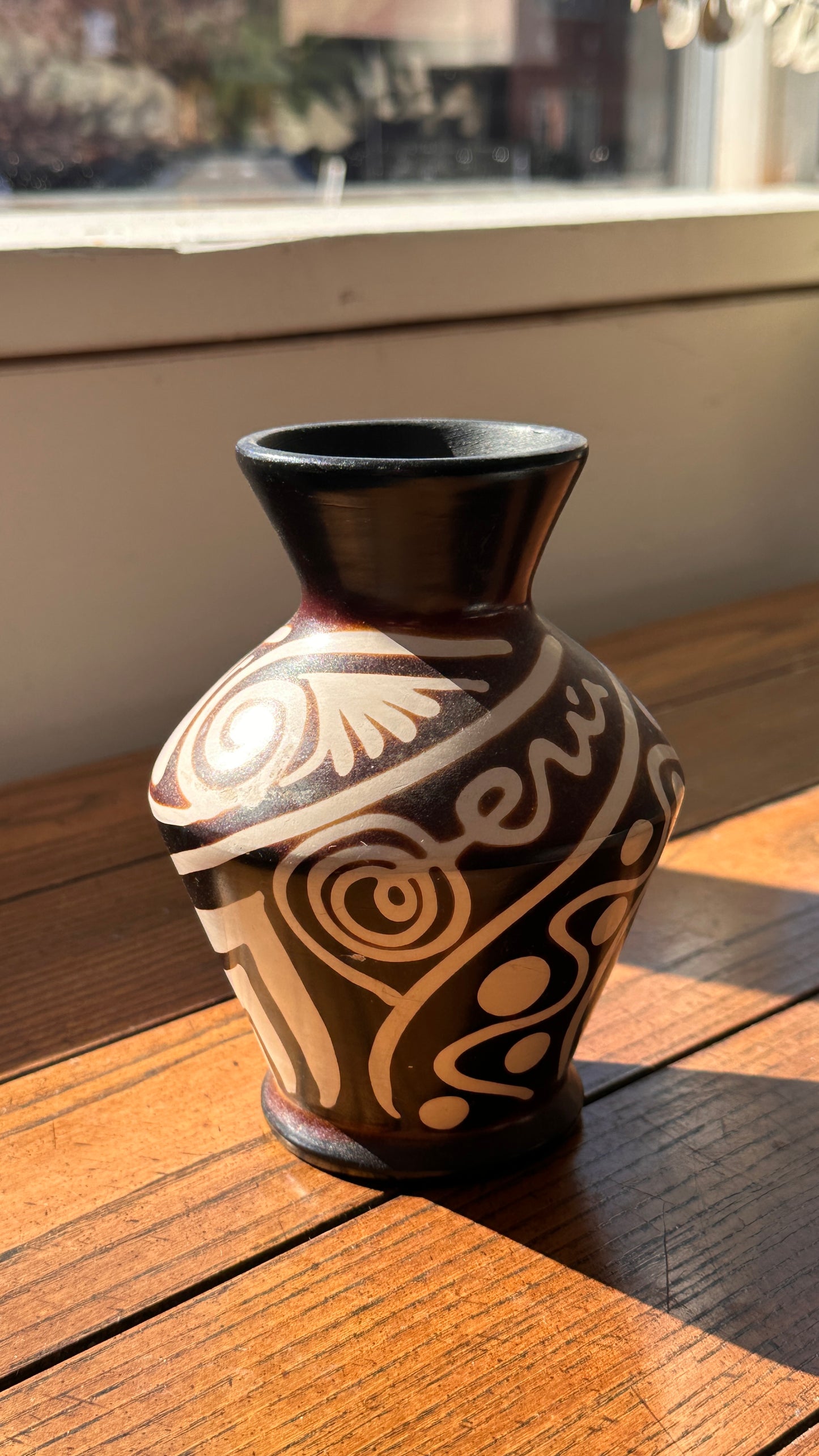 Pair of Peruvian Vases