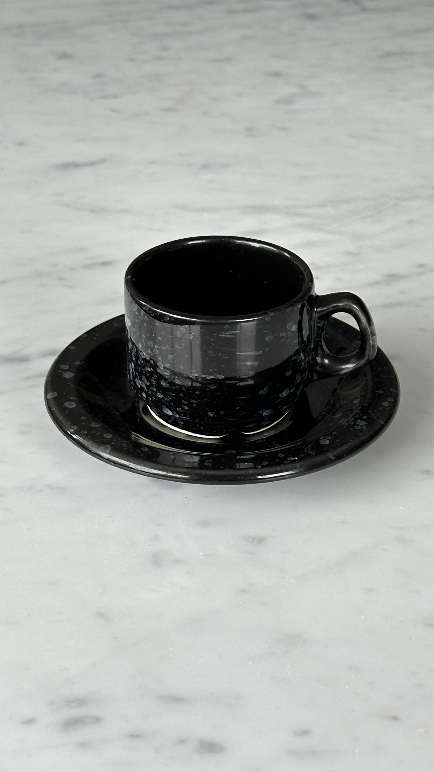 Set of 6 Ceramic Splatterware Espresso Cups and Saucers