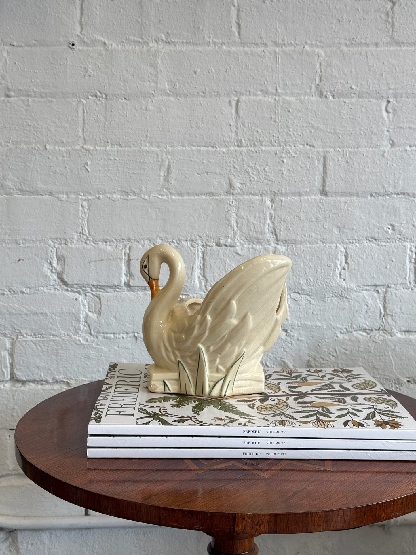 MCM McCoy Swan Planter