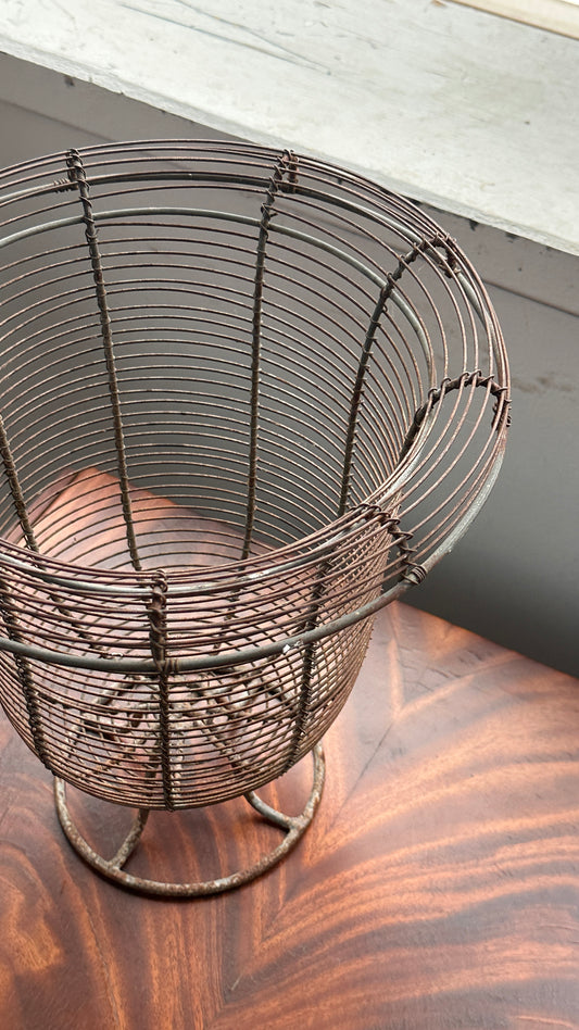 Wire Vase / Urn