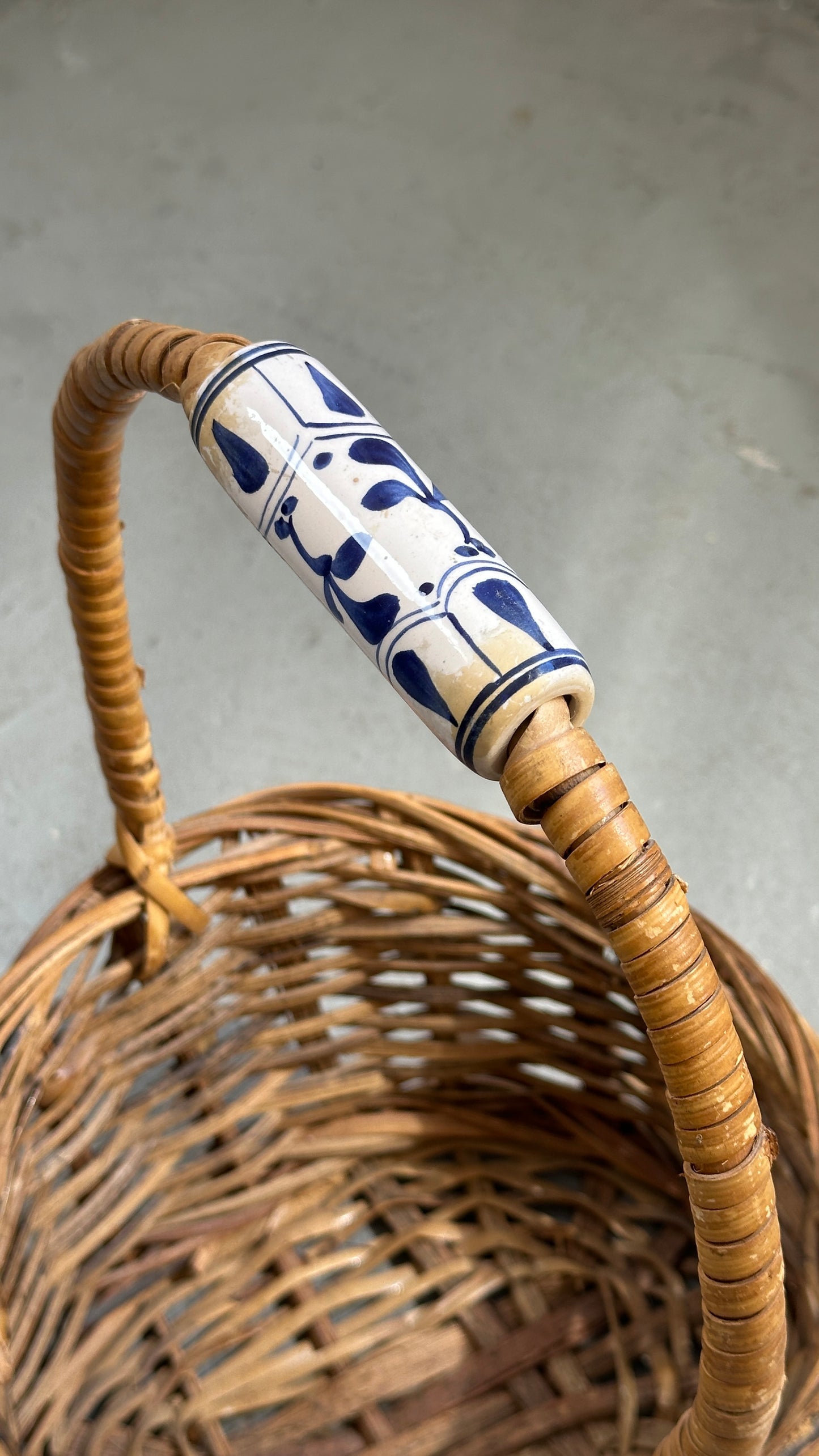 Wicker Basket with Ceramic Handle
