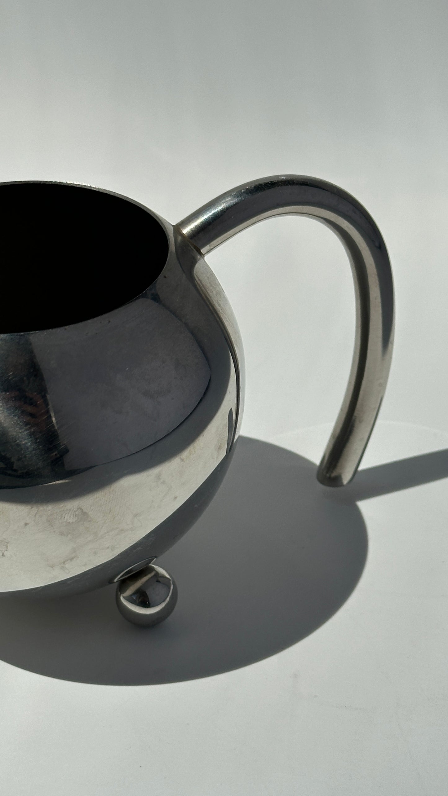 Mid Century Teapot and Creamer Set
