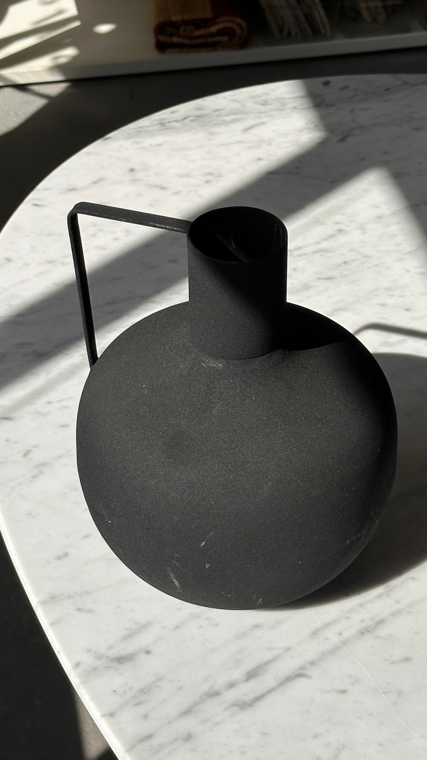 Large Vase with Handle