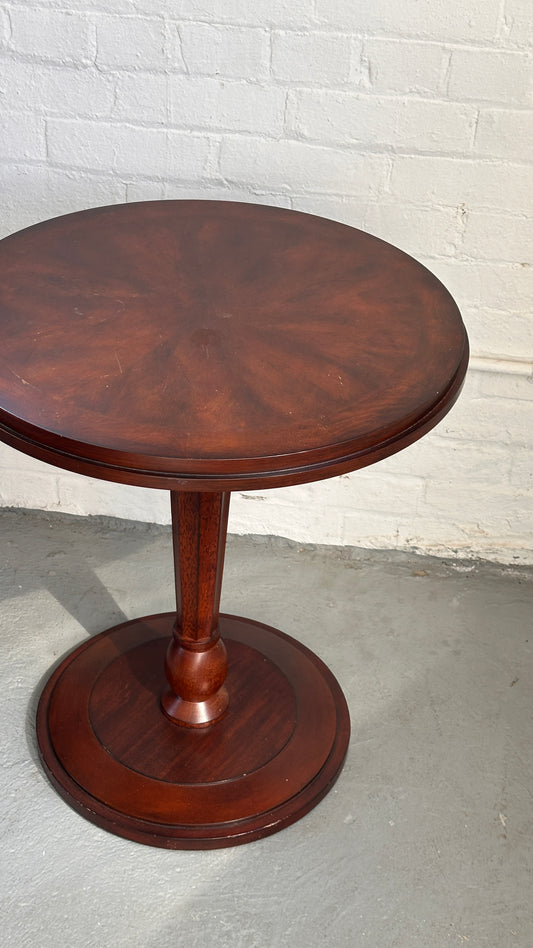 Round Pedestal Side Table