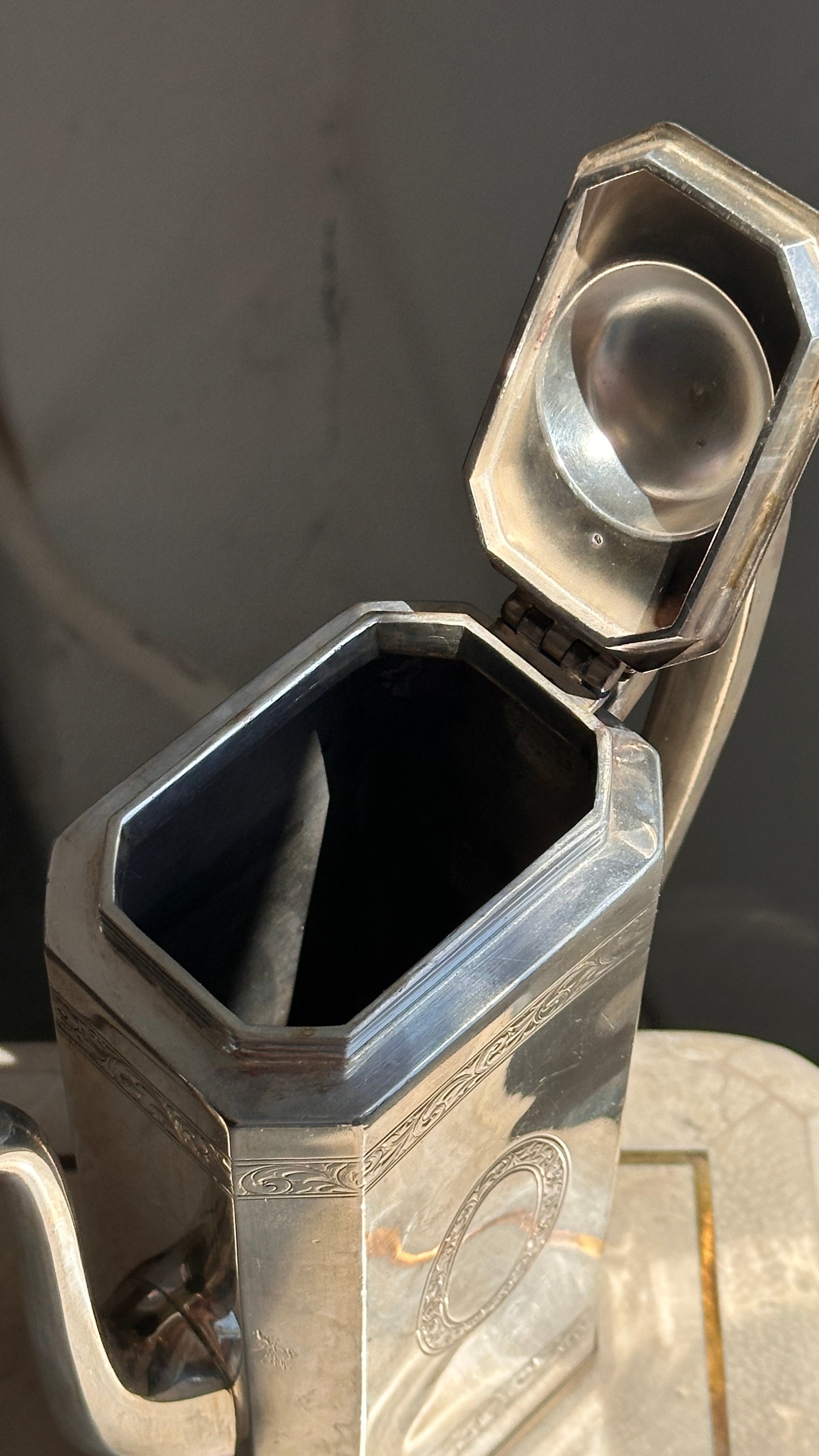 Derby Silver Plate Co. Coffee Pot