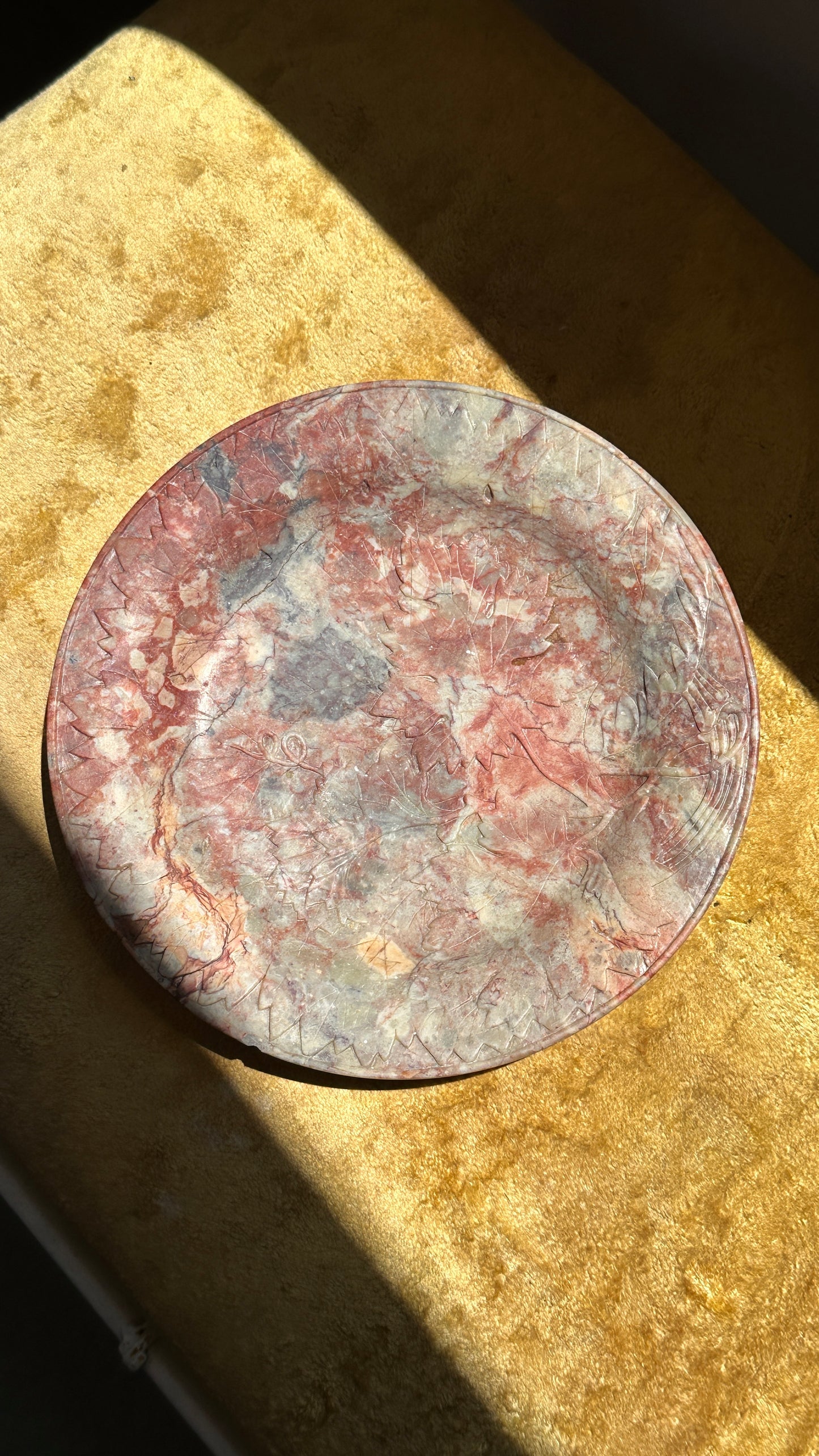 Stone Plate with Raised Leaf Pattern