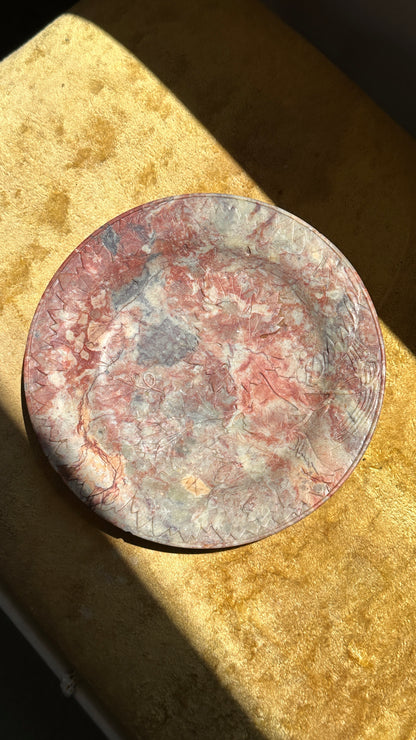 Stone Plate with Raised Leaf Pattern