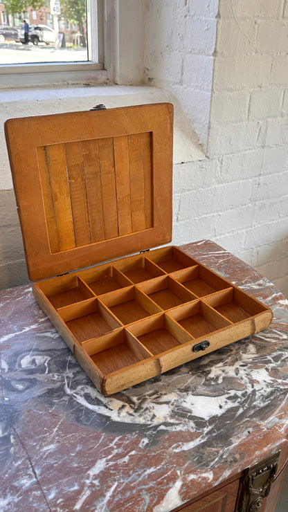 Vintage Bamboo Tea / Trinket Box