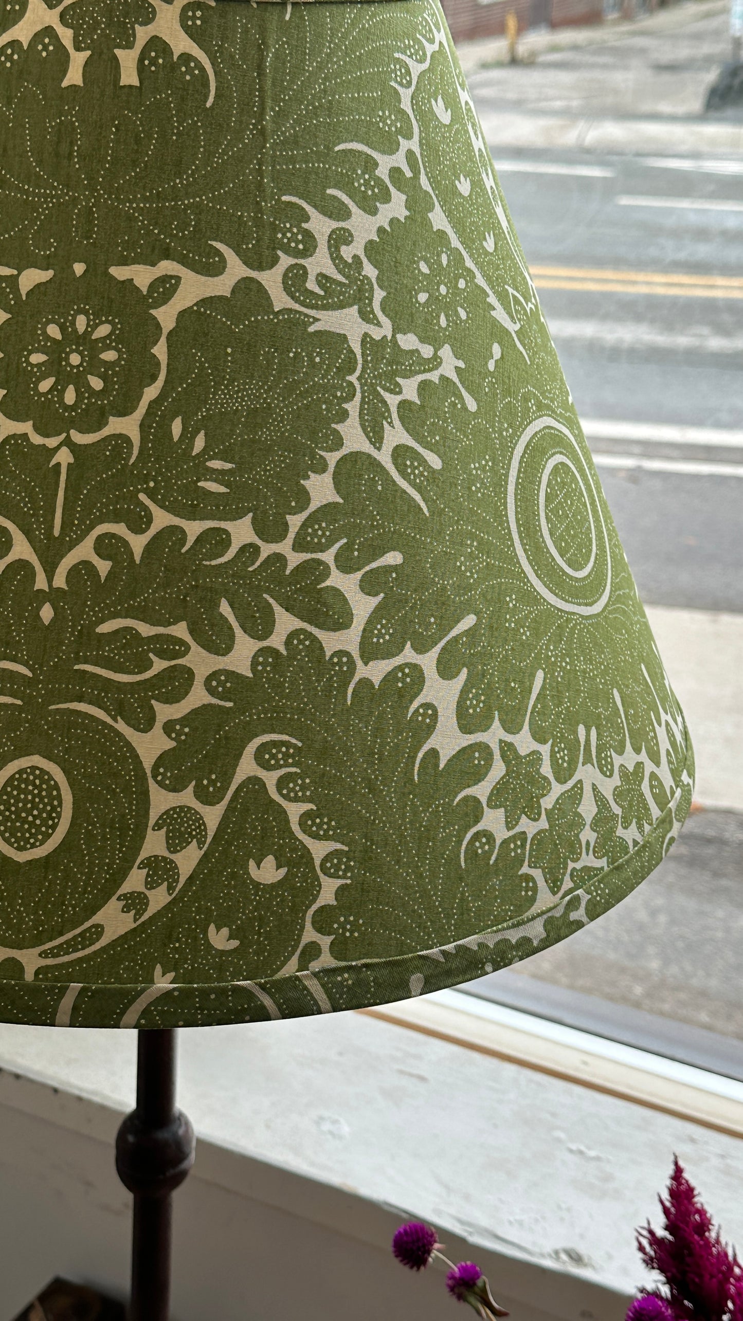 Oversized Iron Table Lamp