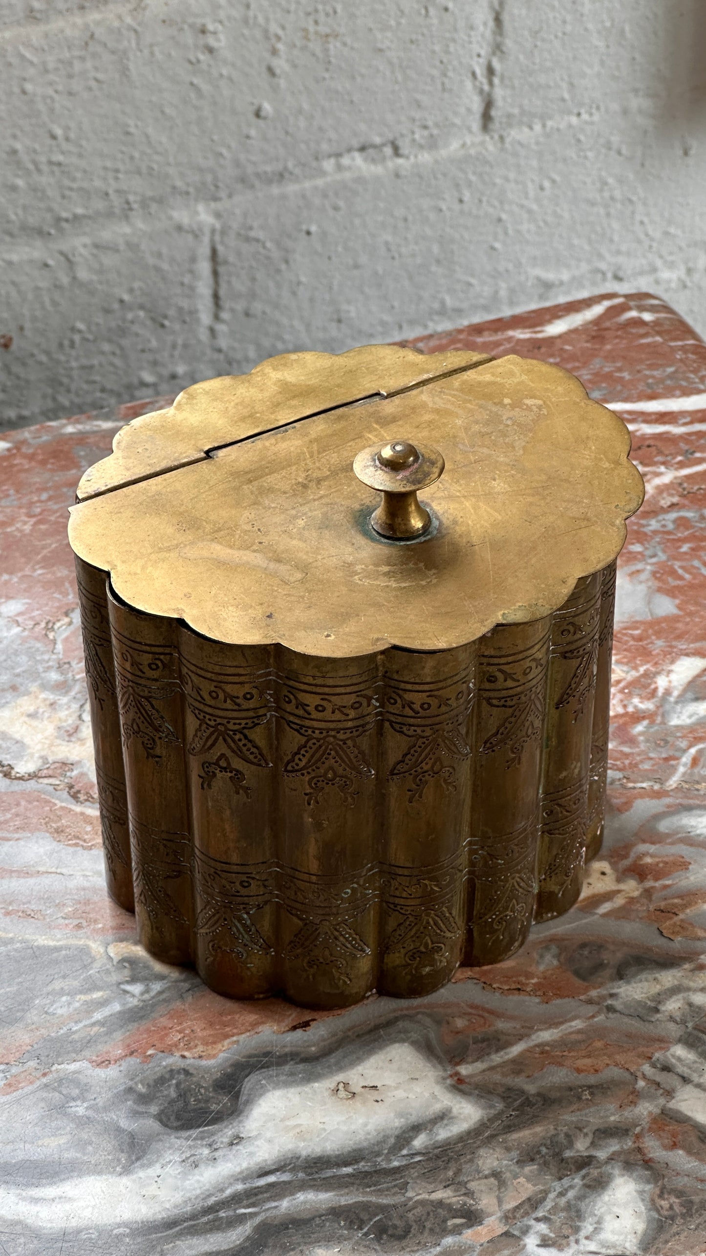 Scalloped Brass Trinket / Tea Box