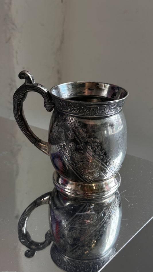 Meridan B Co. Etched Silver Plate Sugar or Spoon Holder