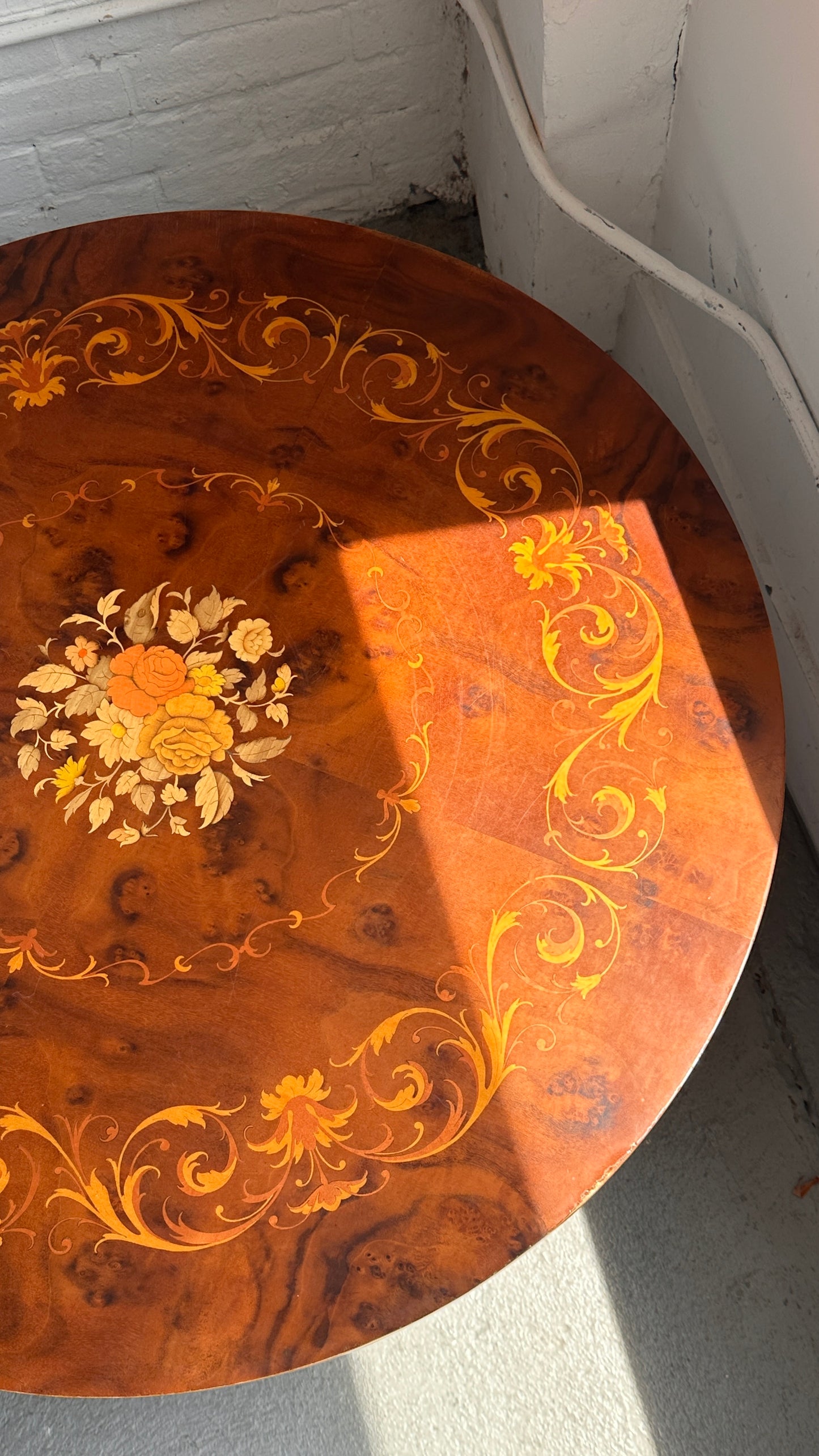Italian Inlaid Marquetry Round Coffee Table