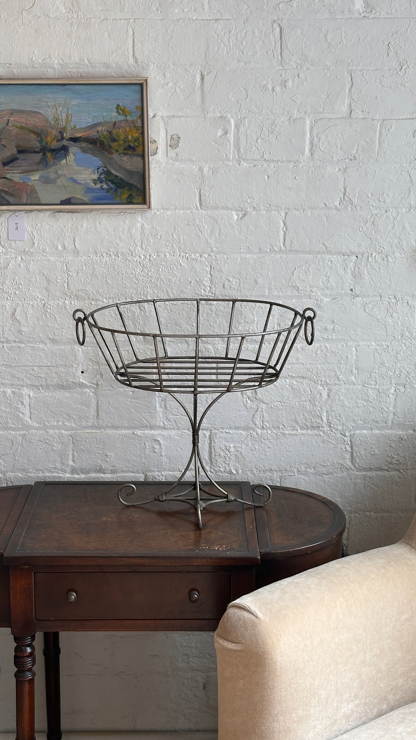 Curled Wire Plant Stand