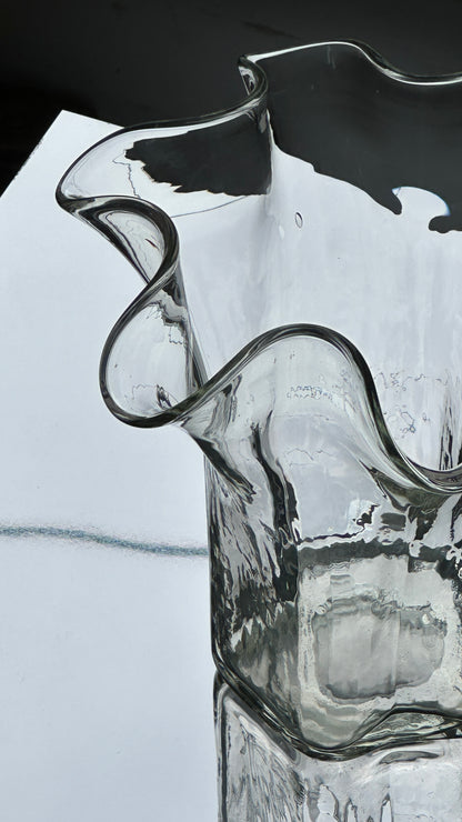 Murla Glass Handkerchief Vase by Pertti Kallioinen