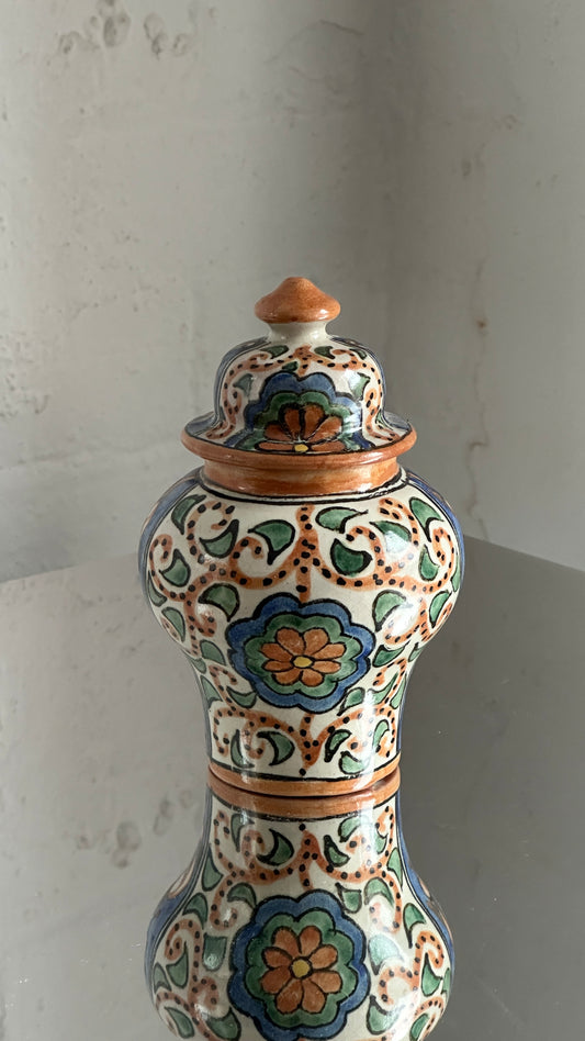 Vintage Hand Painted Mexican Talavera Ginger Jar / Urn