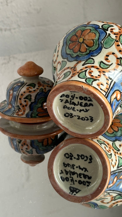 Vintage Hand Painted Mexican Talavera Ginger Jar / Urn