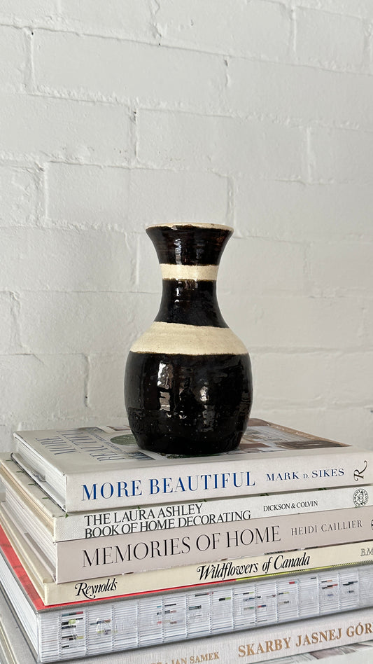 1976 Ceramic Mono Tone Vase