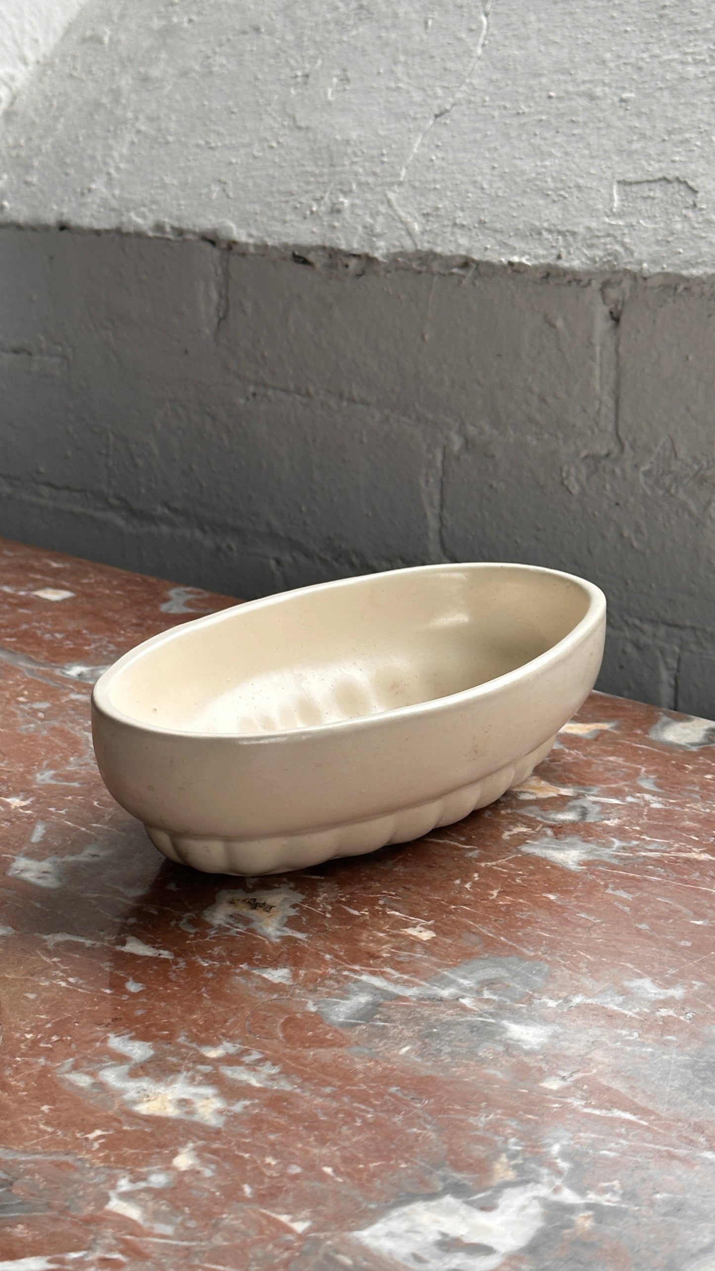 Vintage Haeger Pottery Oval Planter / Bowl
