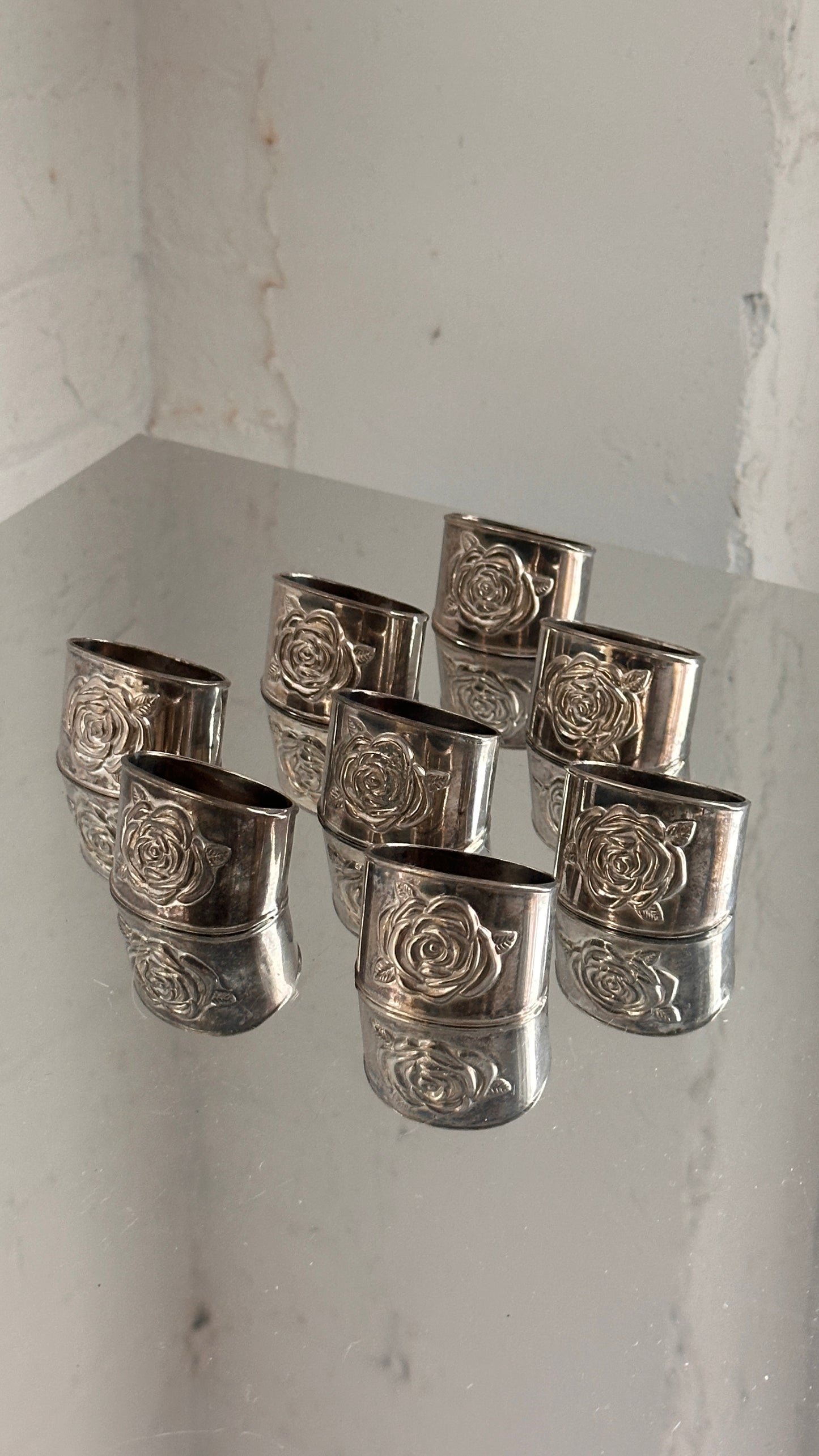 Set of 8 Silver Plated Rose Motif Napkin Rings