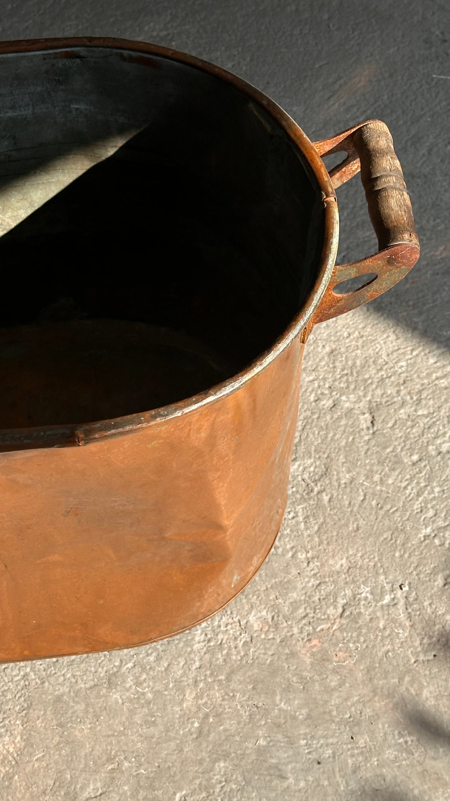 Vintage Copper Basin / Boiler