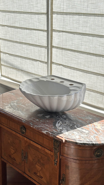 Shell Shaped Wall Mount Sink