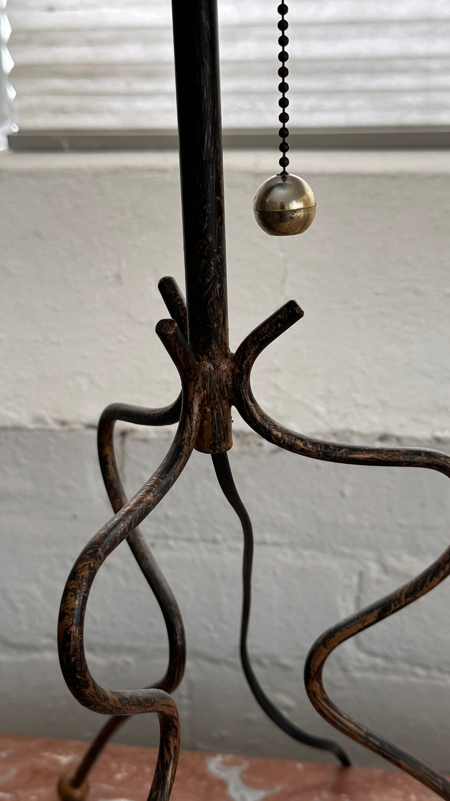 Wire Table Lamp