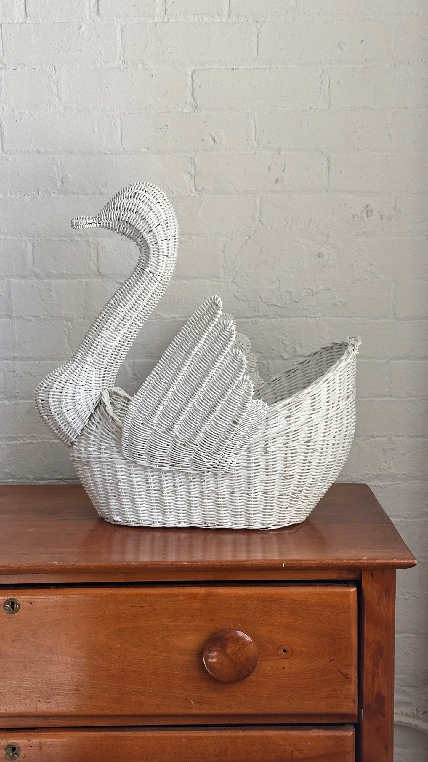 Large Vintage Wicker Swan Basket