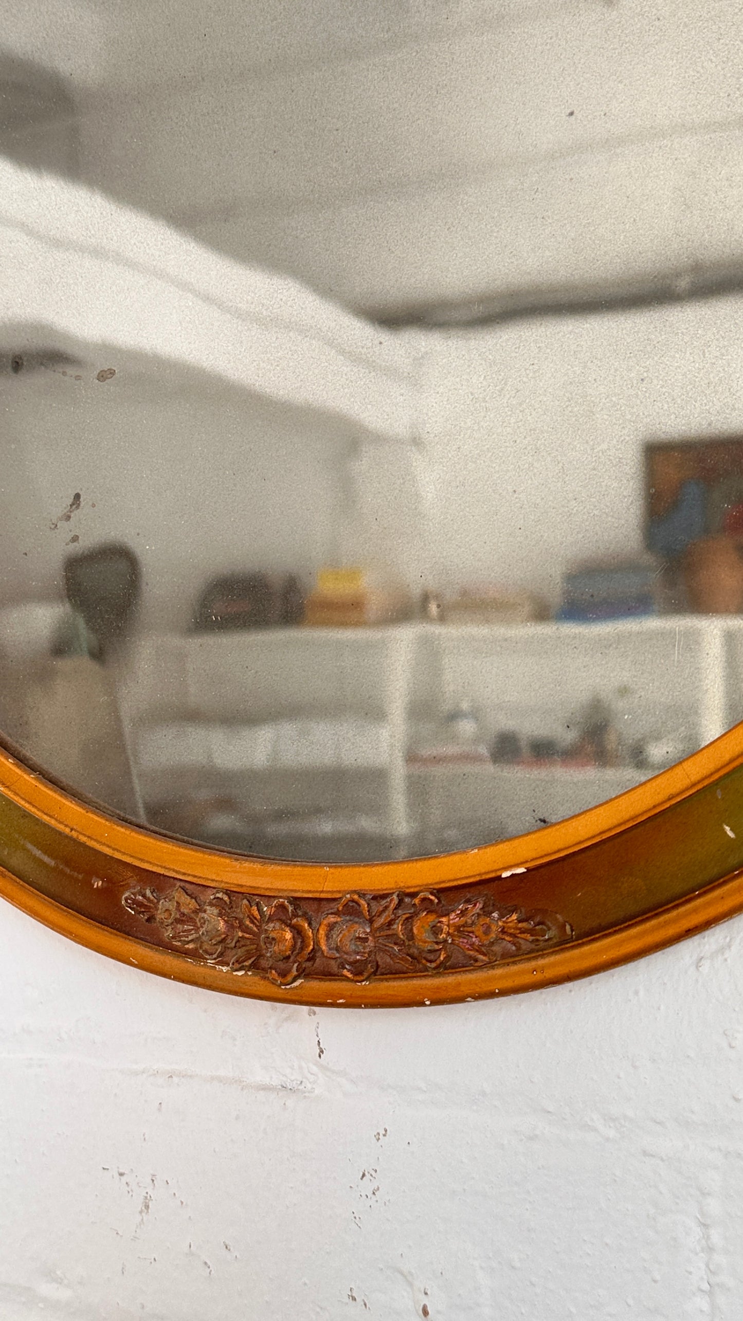 Round Antique Mirror