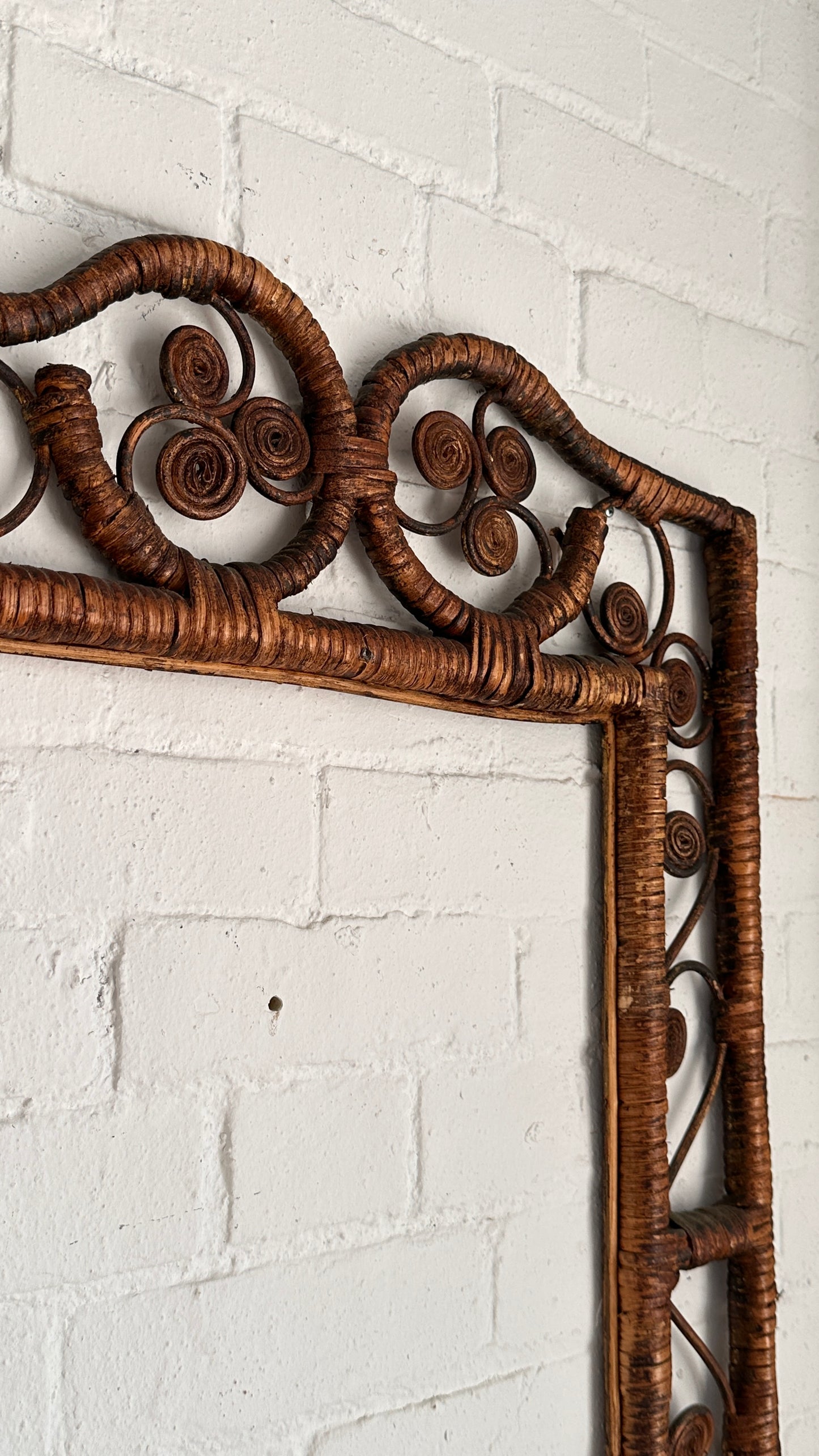 Vintage Wicker Frame