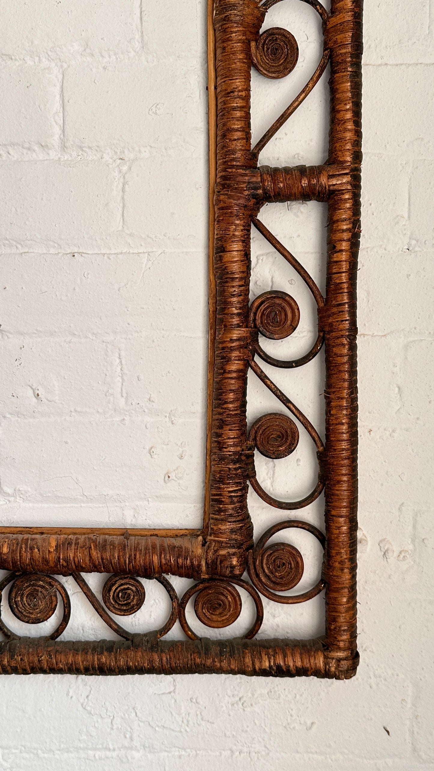Vintage Wicker Frame