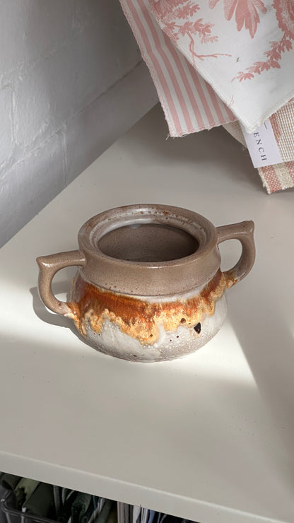 Vintage Tundra Laurentian Pottery Canada Serving Pot