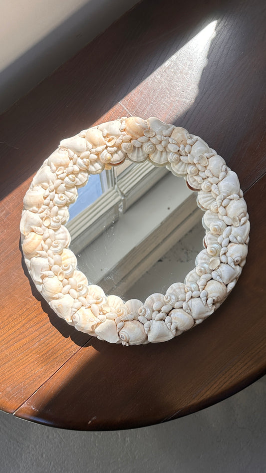 Round Shell Mirror