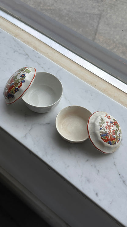 Pair of Lidded Copeland Containers